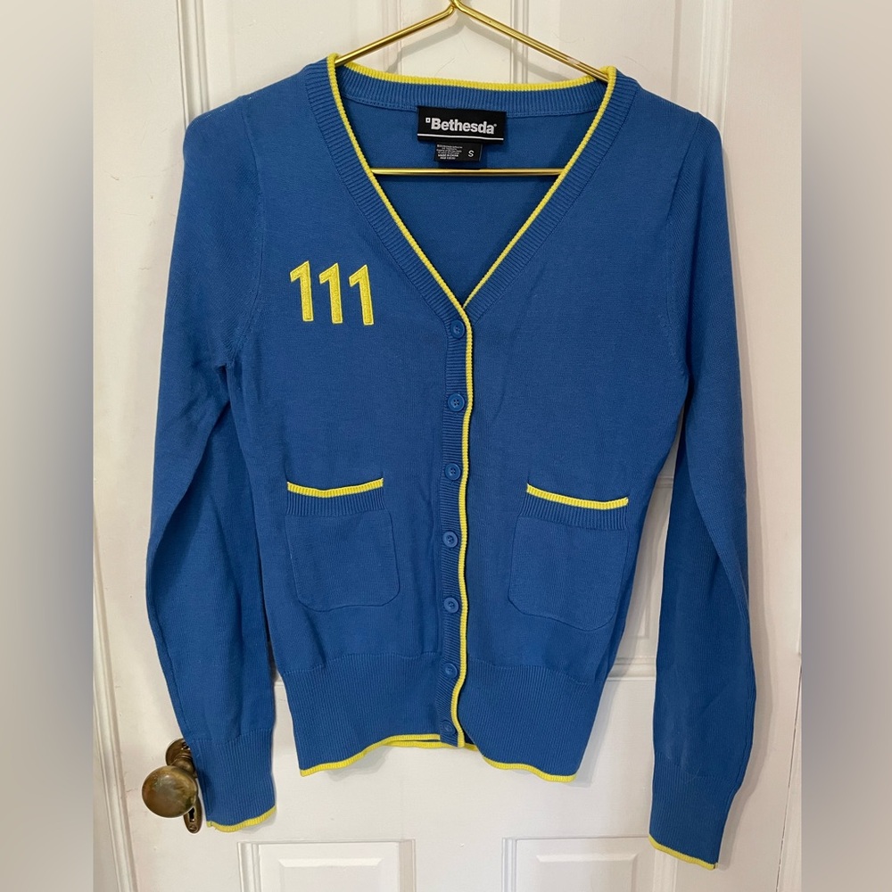 Bethesda Fallout Vault 111 Cardigan Sweater Blue Yellow V-Neck Button Up S
